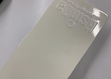 RAL 9016 이동식품 트럭용 화이트 글렌스 폴리에스터 슈퍼 날씨 저항성 내구성 가루 코팅 페인트